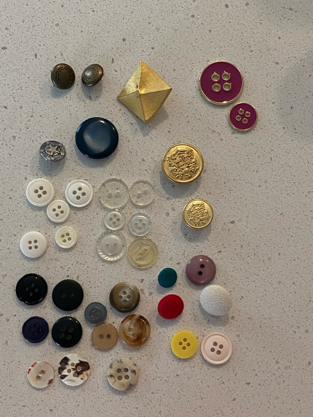 Mixed Vintage Buttons Assortment - Multi Color